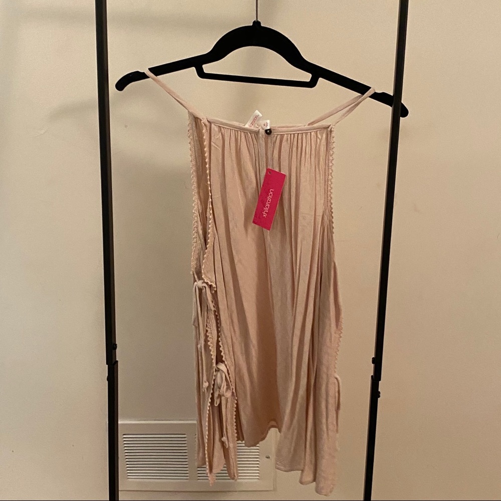 NWT Blushing Cold Sweater with Ties on sleeves -M